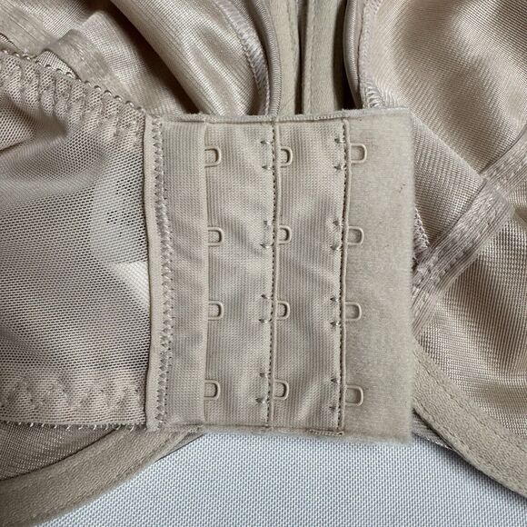 Bali Minimizer Underwire Bra 3562 Beige Size 38DD - Picture 3 of 7